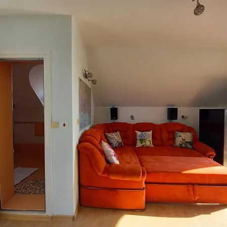 Private 1 With Sea And Mountain Views. سفيتي فلاس